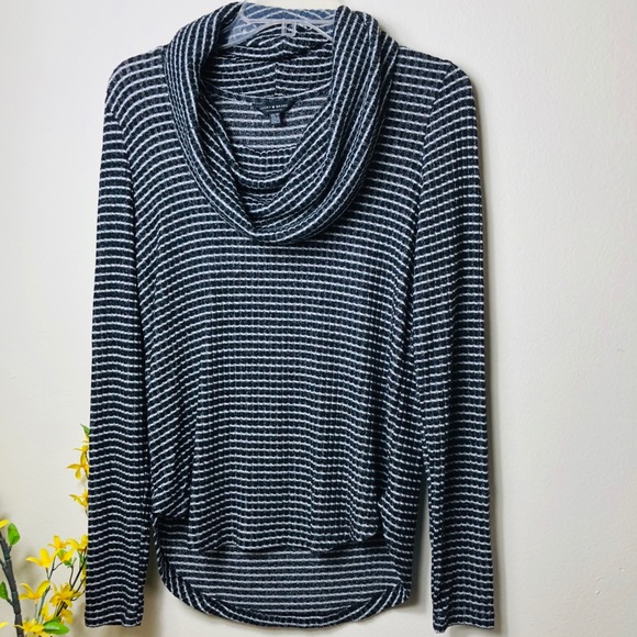 lucky brand turtleneck sweater